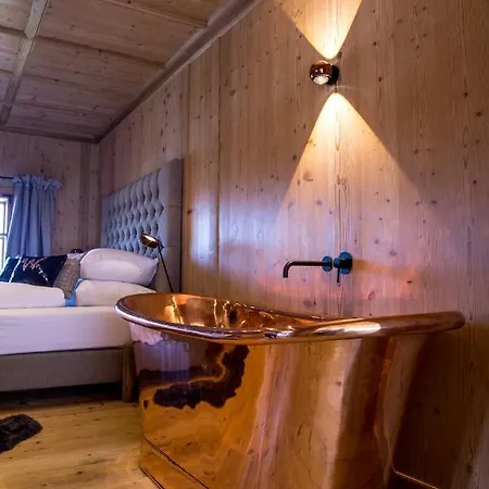 冬季农民酒店 4* 弗拉绍