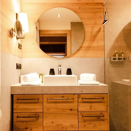 冬季农民酒店 4*