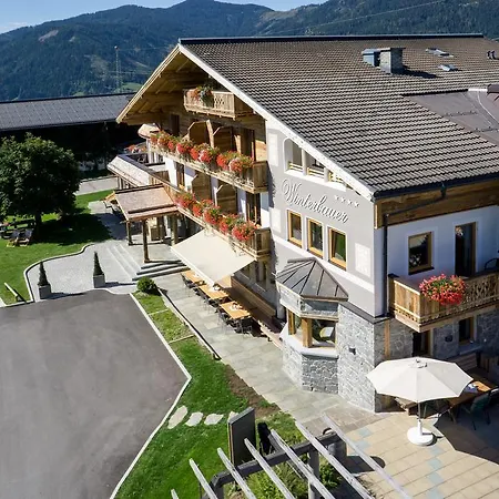 冬季农民酒店 弗拉绍