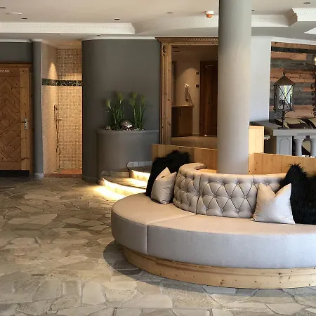 Winterbauer Hotell 4*