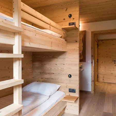 冬季农民酒店 弗拉绍